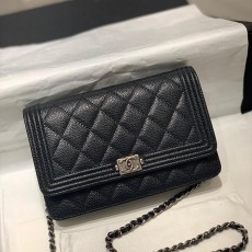 샤넬 보이 woc